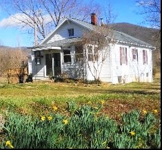 Sister Nettle Farmstay